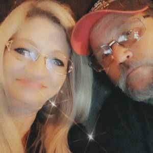 Meet your Posher, Daphene